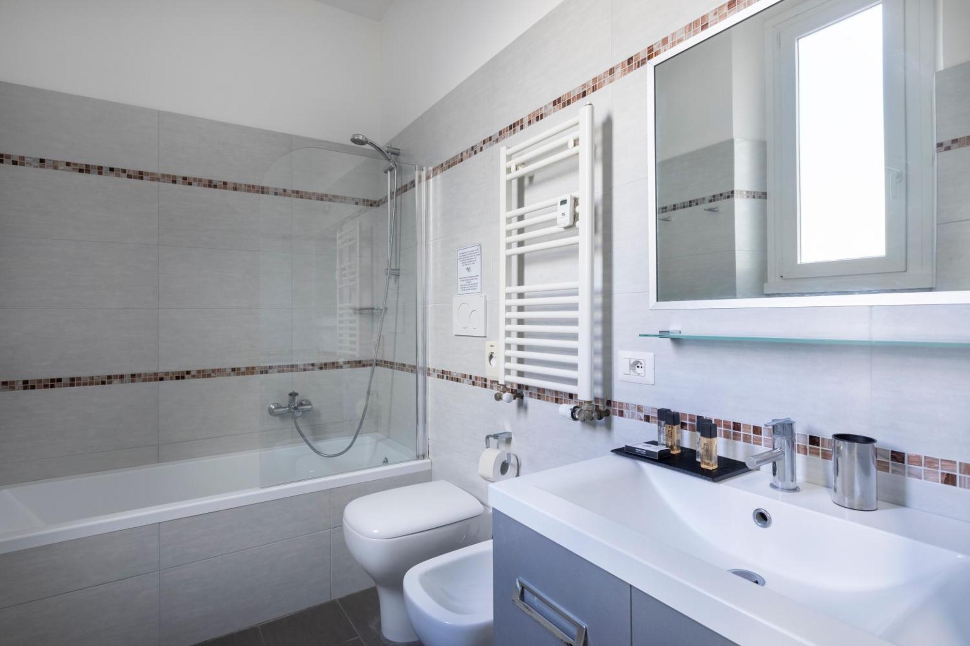 Romac Mazzini With 5 Bedrooms Near The Vatican Apartment